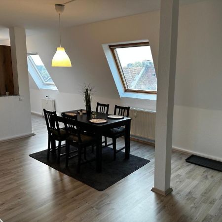 A&V Apartments Schoene Dachgeschoss Wohnung Apt Sterne Gelsenkirchen Exteriör bild